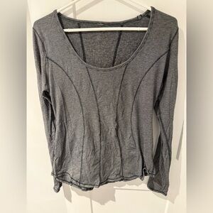 Lululemon long sleeve fitted grey top. Size 10.